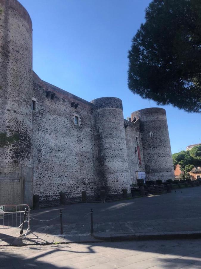 Dimora Ursino Apartment Catania Bagian luar foto